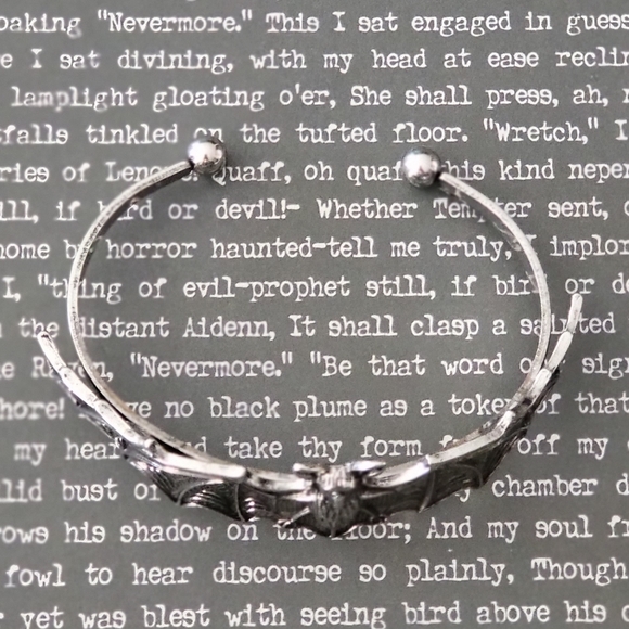 Bat Bracelet - Picture 2 of 2